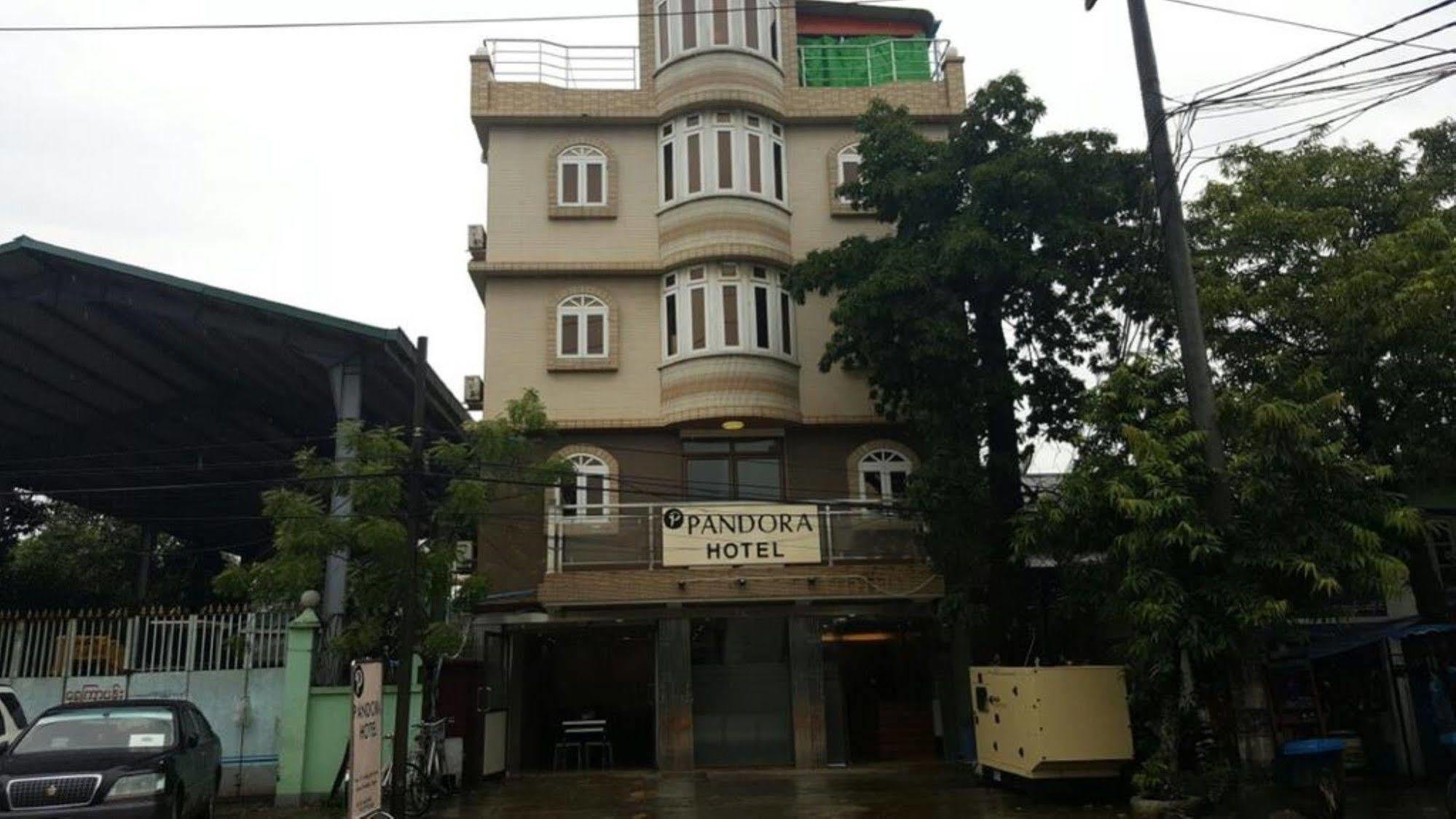 Pandora Motel Rangun Zewnętrze zdjęcie
